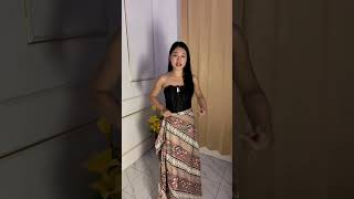 Order di TikTok: batik nusantara-betset #merrybet #tutorial #roklilit #kebayamodern #videoshort 
