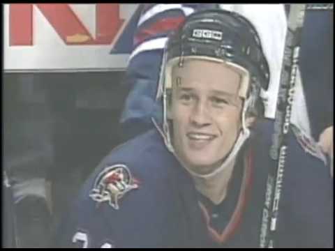 2000 NY Islanders Mariusz Czkerkawski Profile