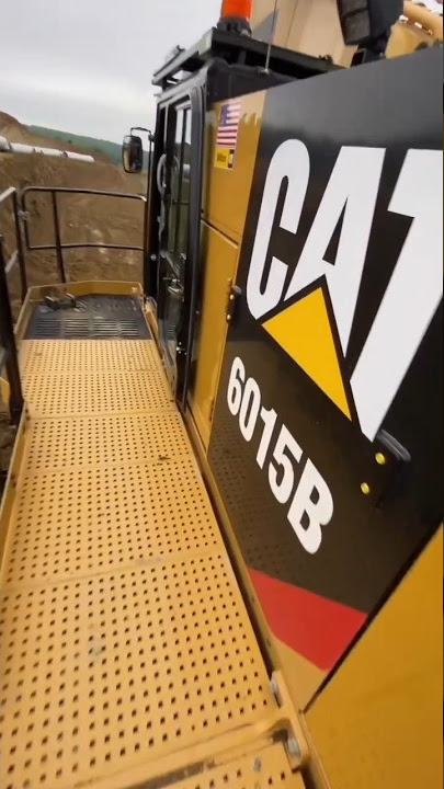 cat Excavator 6015b