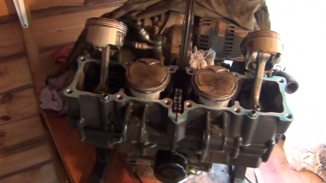 Building Suzuki RF 1100 - Episode 7