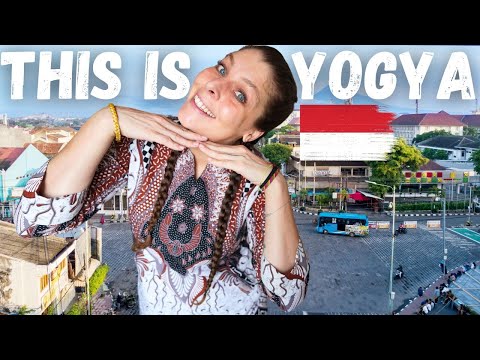 Video: Blerje në Jalan Malioboro në Yogyakarta, Indonezi
