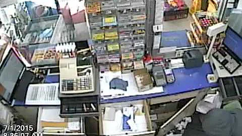 HPD 084761215 AGGRAVATED ROBBERY WITH DEADLY WEAPON