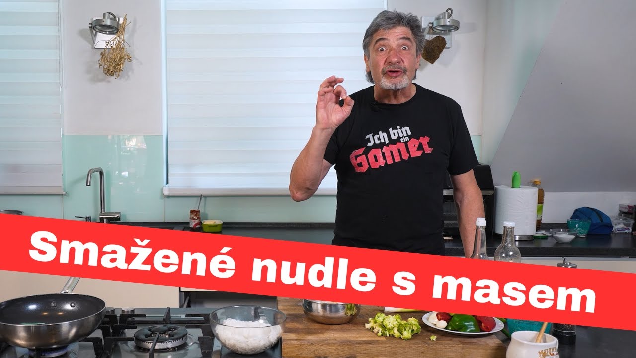 ÚŽASNÉ smažené NUDLE s masem od Jiřího Babici.