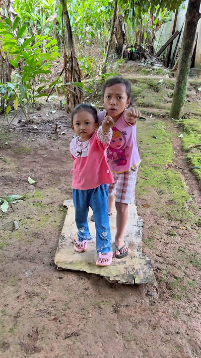 Nyai dan nabila terbang kelangit