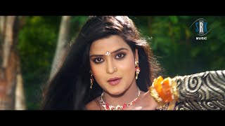 Song : balam purvaiya san sanke singer udit narayan, pamela jain movie
babua cast manu krishna, kantika mishra, surendra pal, sanjay pandey,
sushil...