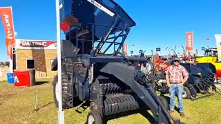As jy weer boontjies of grondbone moet oes, kyk na die Colombo stropers by Valtrac op NAMPO 2026.