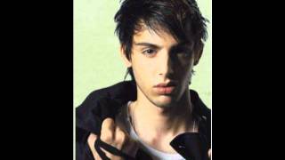 Watch Darin Laura video
