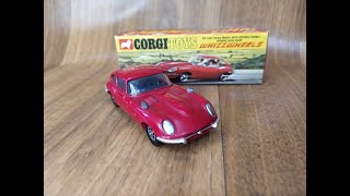 Corgi 374 4 2L Jaguar E Type   Scarcer Red Whizzwheels Model   In Original Box