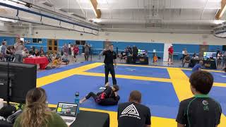 12 year old rear naked choke submission  -  Nick’s BJJ RNC submission first FUJI tourney