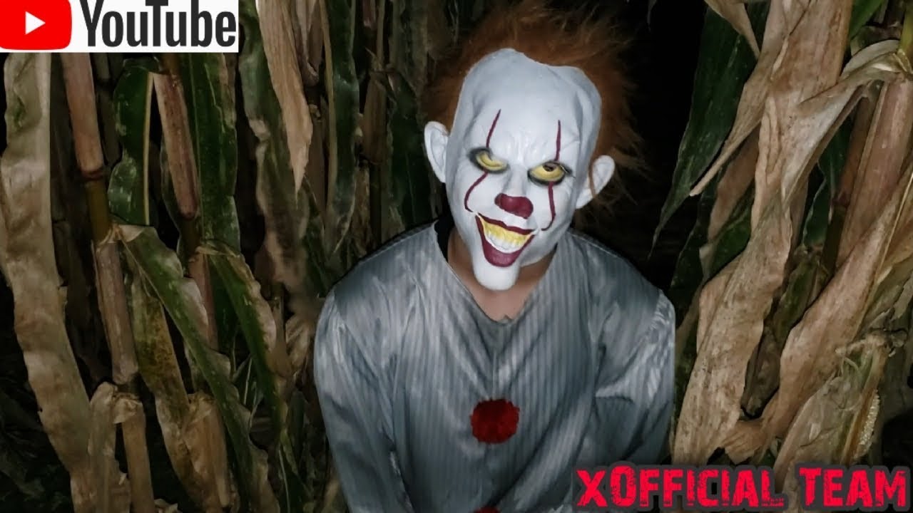 WE WENT TO A HAUNTED CORN MAZE YouTube