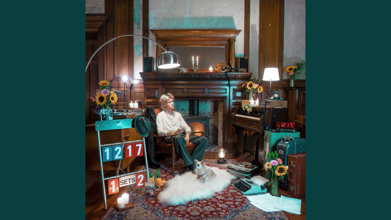 在 YouTube 上观看 Small Mercy 在 YouTube 上观看 Small Mercy