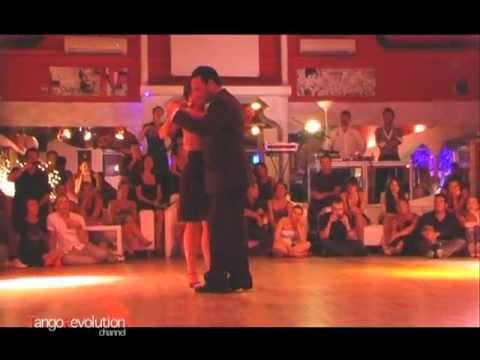 Entrevistando Fabian Peralta balilando Buscandote con Josefina Bermudez