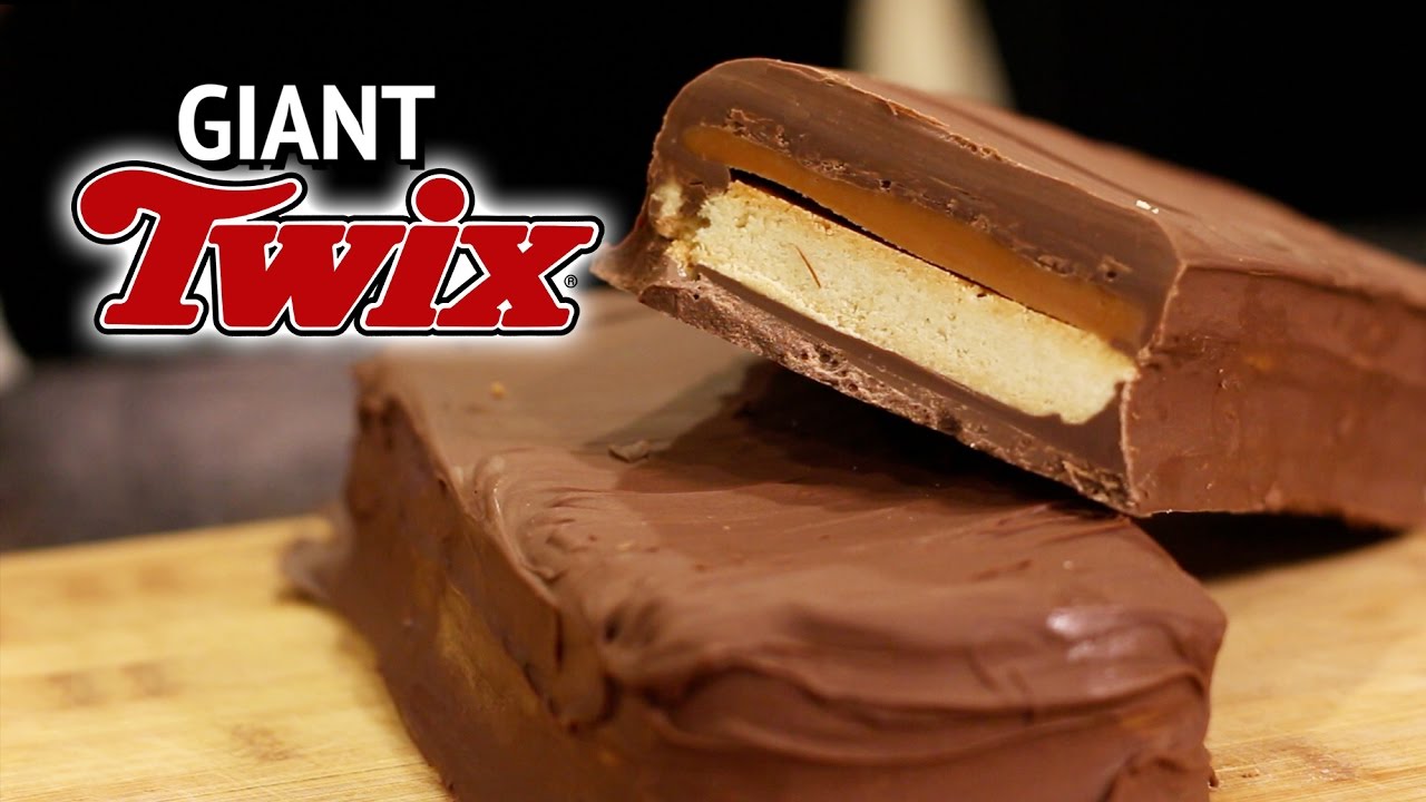 DIY GIANT TWIX - 4 POUNDS EACH | HellthyJunkFood