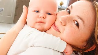 Funny Mommy and baby moments 🥰 Cute Baby Video by Super Binky 13,709 views 2 years ago 4 minutes, 54 seconds