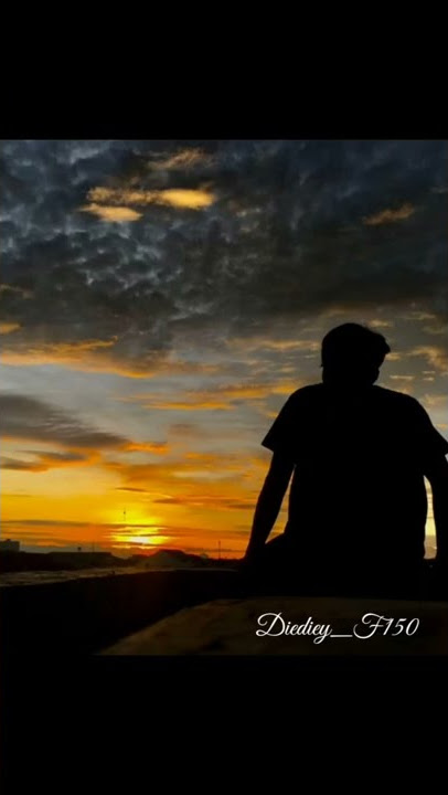 Story WA Setiap detik Cover Hijau Daun