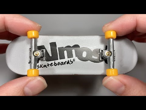 TECH DECK FINGERBOARDS!! Unboxing and Tricks Ollie Flip Kickflip - Daily  Vlog with Family 