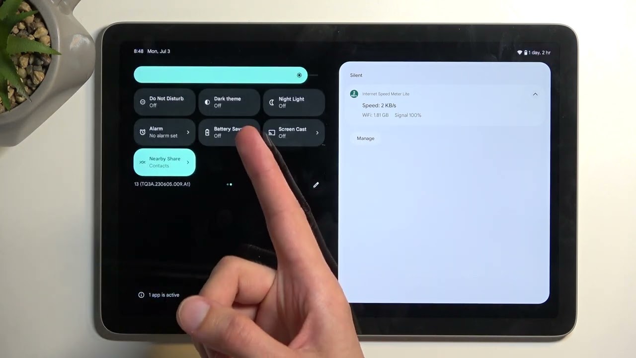 How to Activate the Battery Saver on GOOGLE Pixel Tablet - Power Saving - Low Power Mode