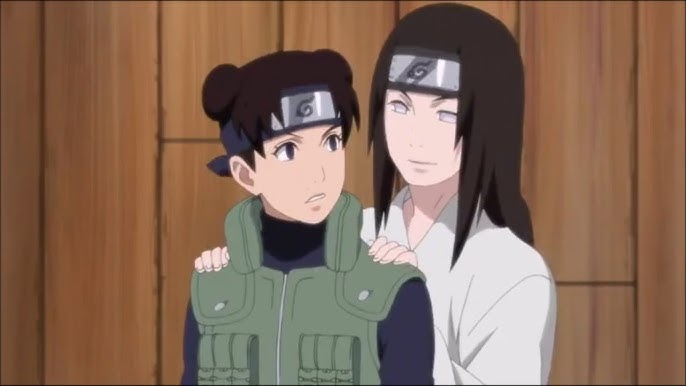 Haqiqatan ham u qizni korib, erkalayapti.