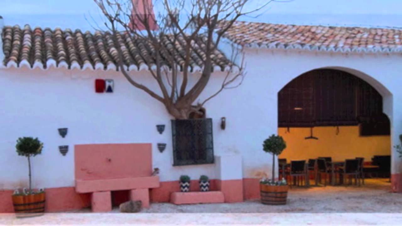 Cortijo Sierra La Solana, Ciudad Real.mov - YouTube