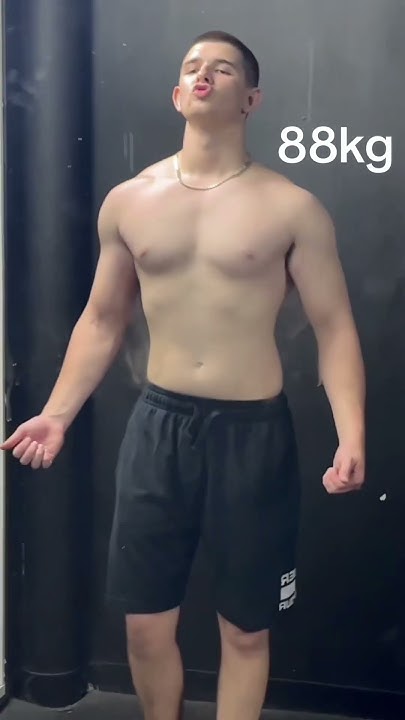 gained-muscle-on-a-cut-don-t-ask-how-gym-transformation-fitness