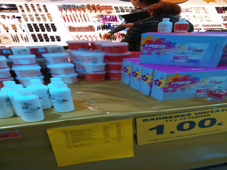 LIQUIDACIÓN PERFUMERIA DELIPLUS - YouTube