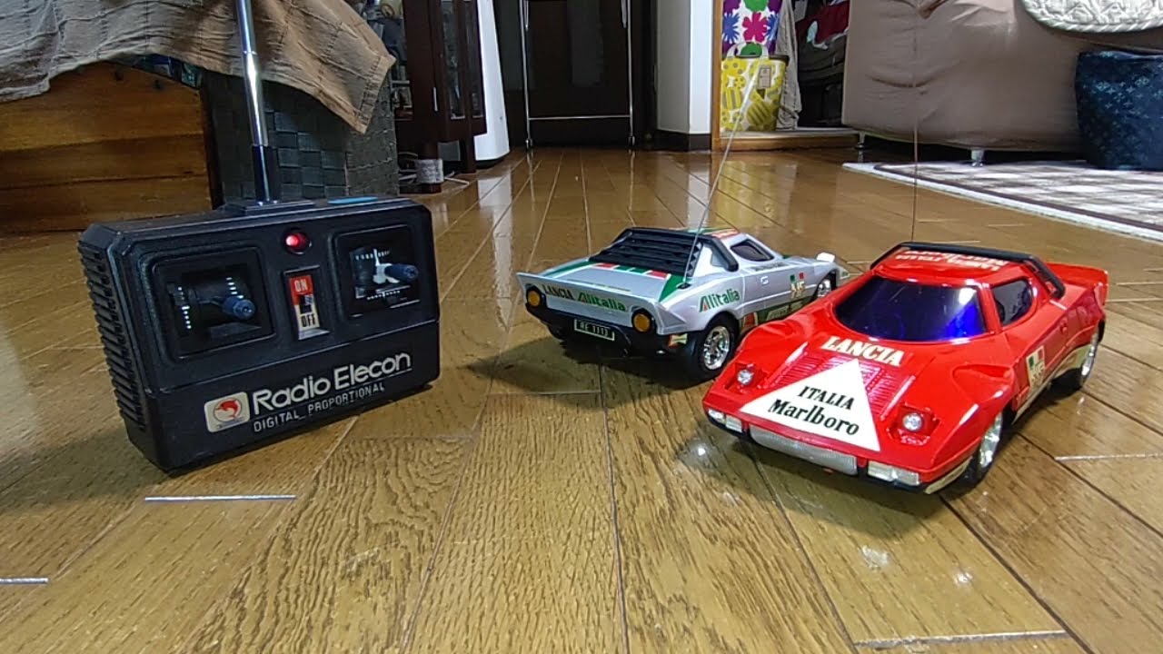シンセイ 1/16 ラジオエレコン ランチア ストラトス ⑤ 赤 低速 - YouTube