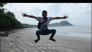 Download lagu aku mengingatmu cipta:RUDI