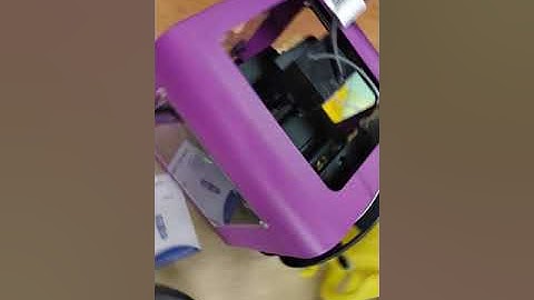 CreateBot supermini 3d printer is working.