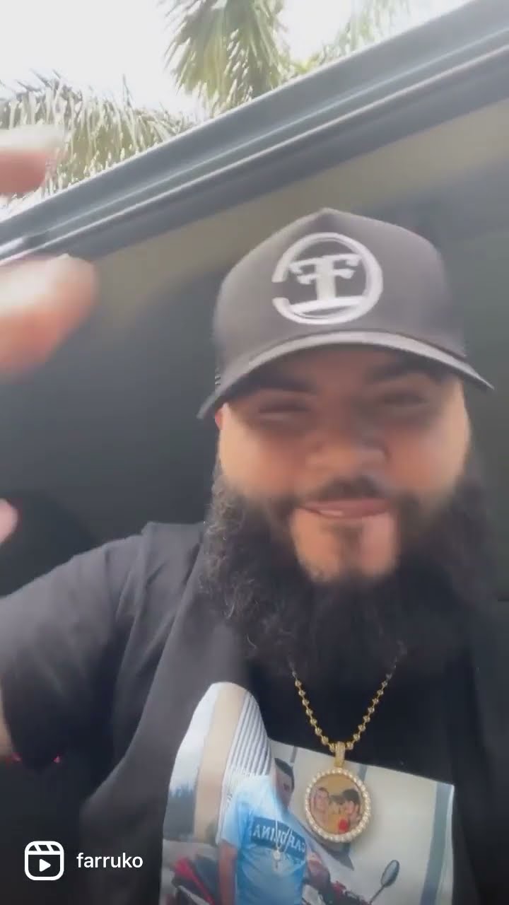A muchos se les olvida que mi talento me lo dio Dios.. Imagínate ahora el de piloto y yo de pasajero