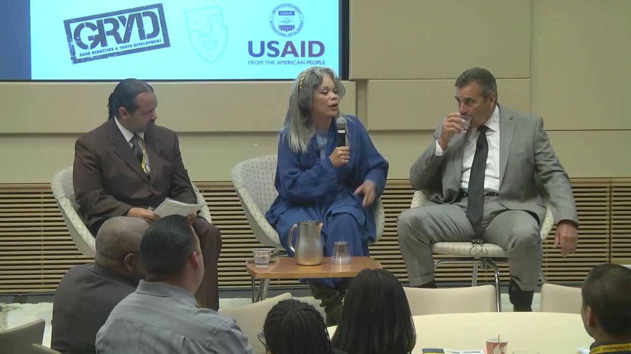 Connie Rice & Charlie Beck at the 2013 L.A. Gang Conference - YouTube