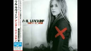 Avril Lavigne - Nobody's Home [HQ]