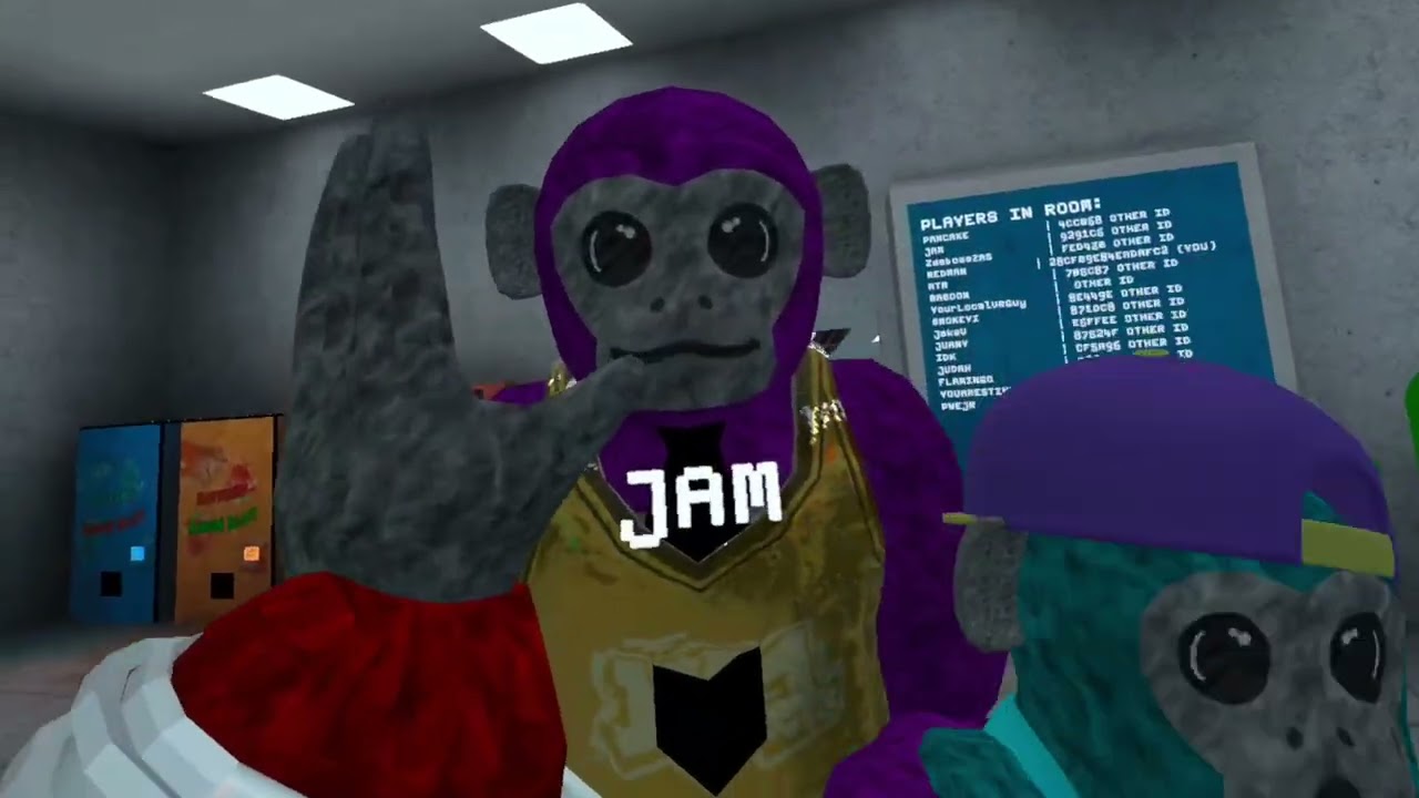 Playing scary baboon. BE THE MOSTER!