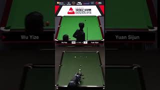 Who did it better? Alex Higgins or the Shenzhen Open King? 👇