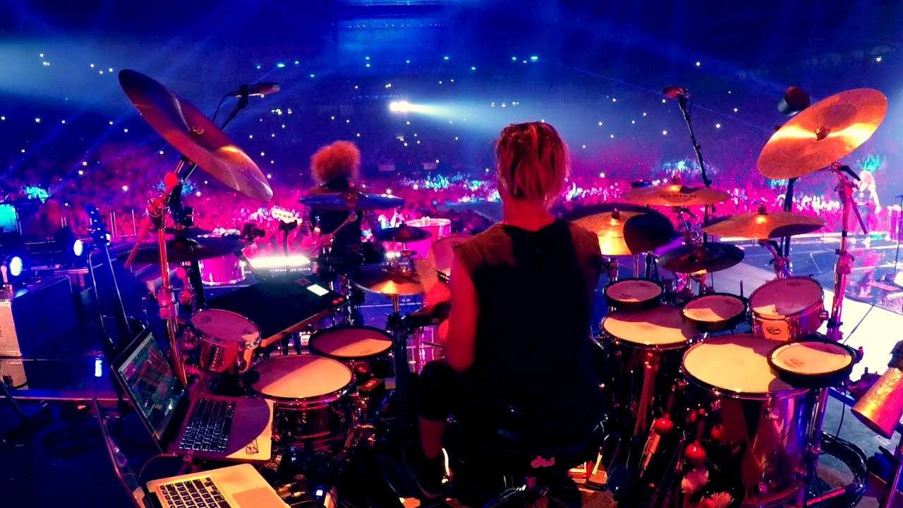Brendan Buckley w/Shakira \