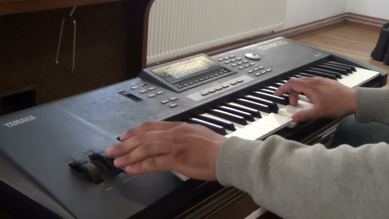 Demo 1995 Yamaha QS300