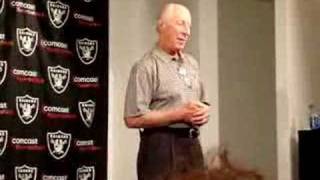 Fred Biletnikoff speaking at RaiderMecca X