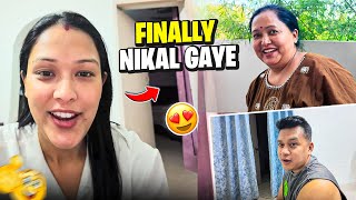 Finally nikal gaye 😍