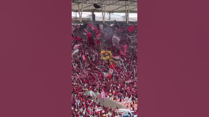 Inspirado nos anos 80, Torcida do Flamengo faz grande festa na recepção do time para Final da CDB