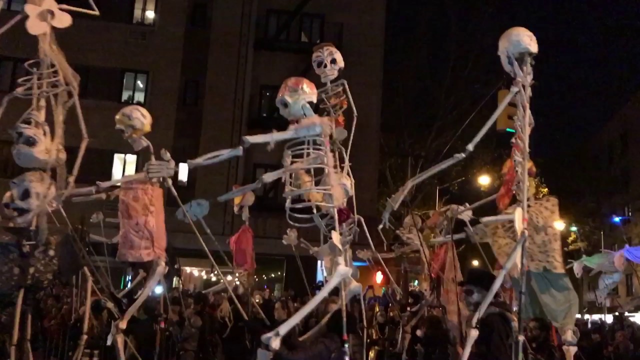 40th Annual NYC West Village Halloween Parade YouTube