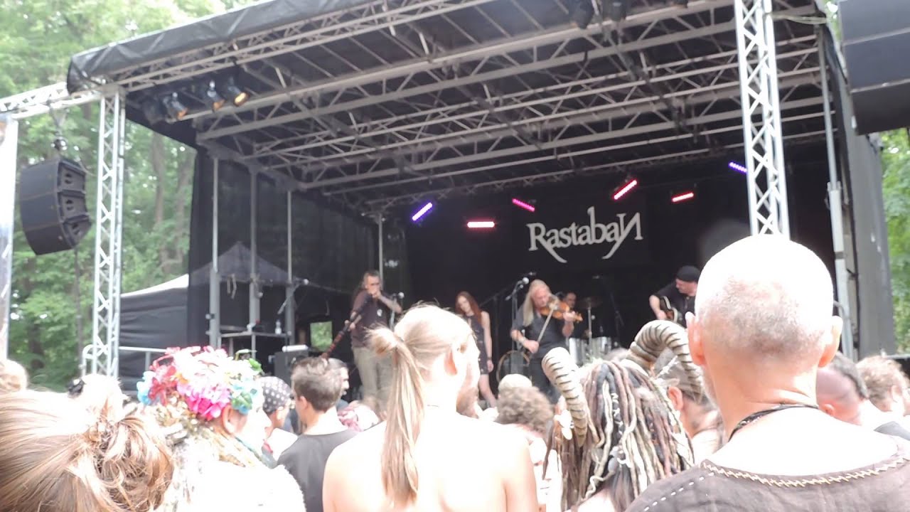 Rastaban - Aumgaia live at Castlefest 2015