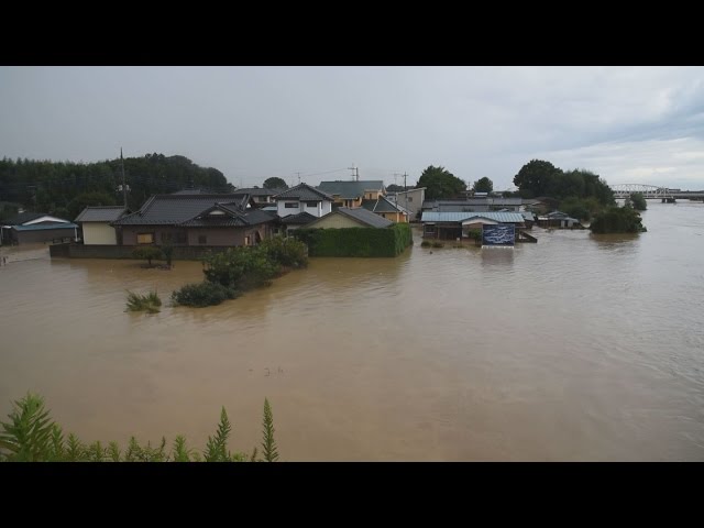 鬼怒川で水あふれる 茨城、住民取り残しも - YouTube
