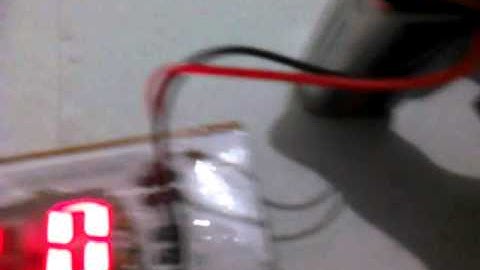 7 segments (HELLO) Display.