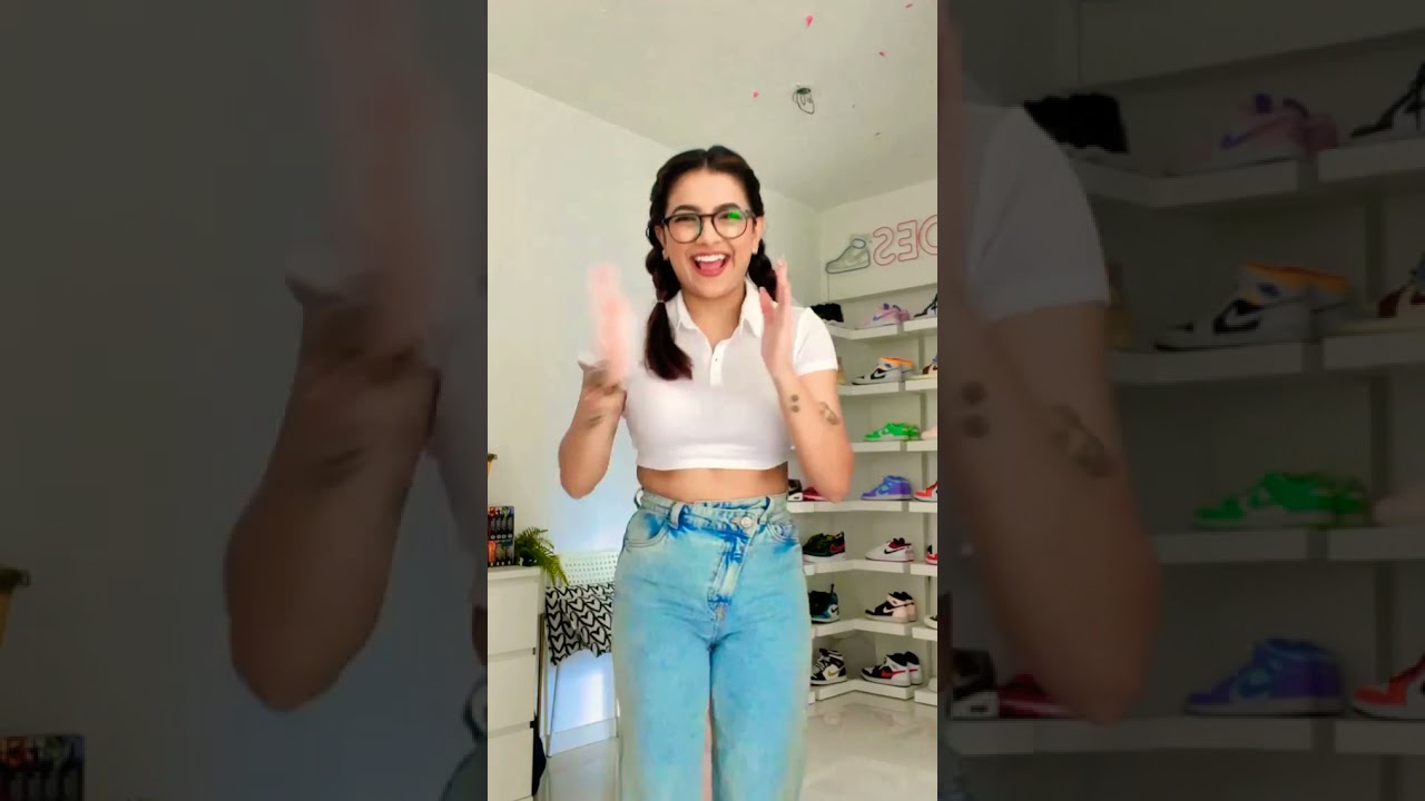 Get Intro It : Mrunal Panchal New Dance, Reels Video 