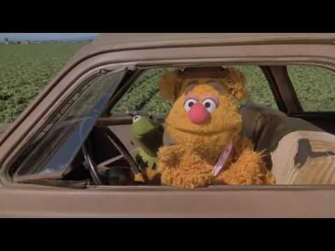 movin'-right-along---kermit-the-frog-and-fozzie-bear