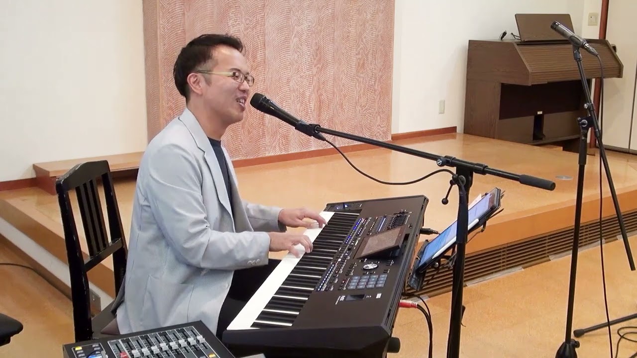 山本真一郎ソロ「Jesus what a wonderful child」 - YouTube