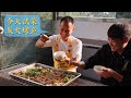 王刚制作炭火烤鱼分享“试菜”工作日常，反复实验才能换来真正的美食