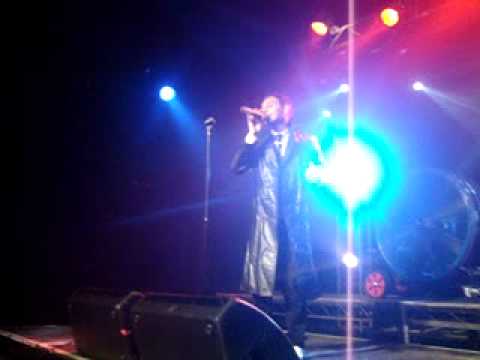 Storm Lee singing Amazing by George Michael GAY 22...