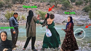 Download Lagu Zahra's return to Baghban; Fatima and Azar's three-wife life and Ruhollah's third marriage MP3 Download Lagu Zahra's return to Baghban; Fatima and Azar's three-wife life and Ruhollah's third marriage MP3