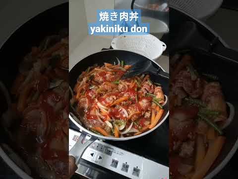 Panduan Masakan Masak daging sapi ala jepang 焼肉丼 (yakinikudon) Yang Menggugah Selera