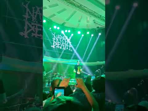 Napalm death destruyendo